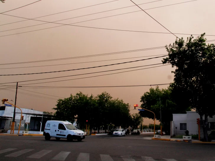 Rige el alerta por viento Sur para la madrugada del sábado Rige el alerta por viento Sur para la madrugada del sábado
