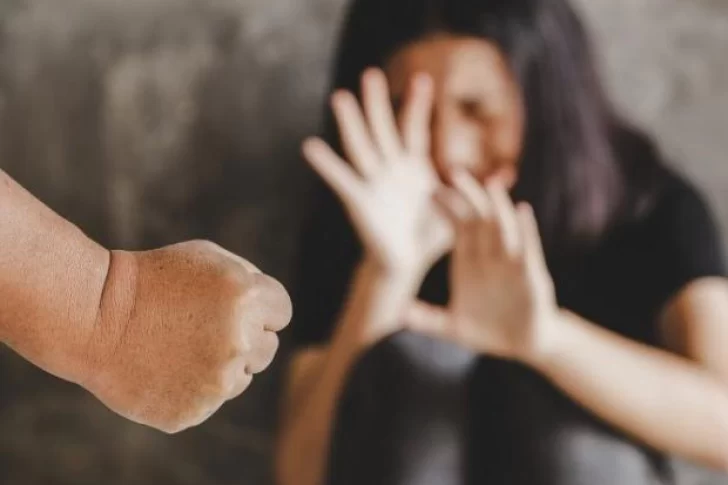 Aunque la víctima no lo denunció, detienen al agresor porque en el CISEM oyeron el ataque