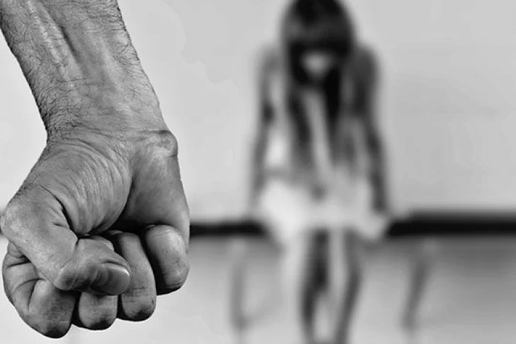 Una pareja protagonizó una brutal pelea mientras pasaba Semana Santa en Jáchal Una pareja protagonizó una brutal pelea mientras pasaba Semana Santa en Jáchal