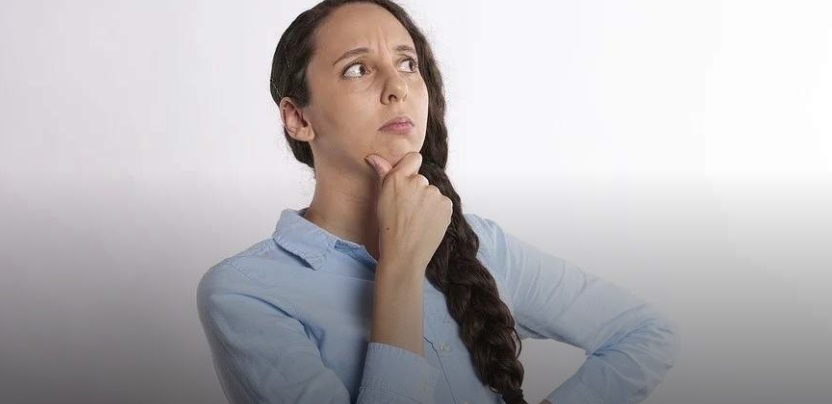 Video viral: obligó a la mesera a jugar para ganarse la propina