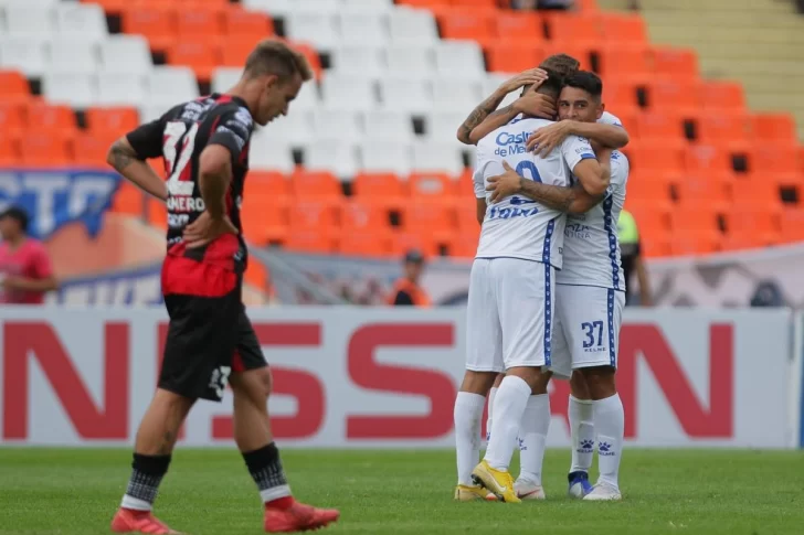 Godoy Cruz le dio una gran mano a San Martín al ganarle 2 a 1 a Patronato