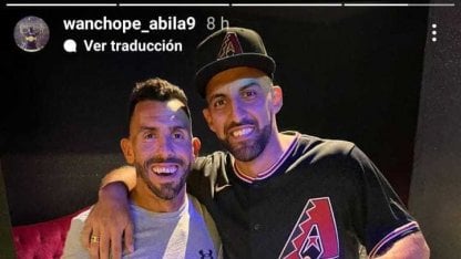 “Para vos Riquelme”: el polémico video en el que aparecen Tevez y Wanchope Ábila “Para vos Riquelme”: el polémico video en el que aparecen Tevez y Wanchope Ábila