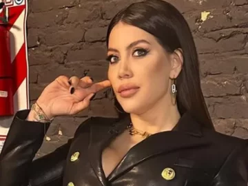 Wanda Nara reventó las redes con una foto de su delantera en primer plano Wanda Nara reventó las redes con una foto de su delantera en primer plano