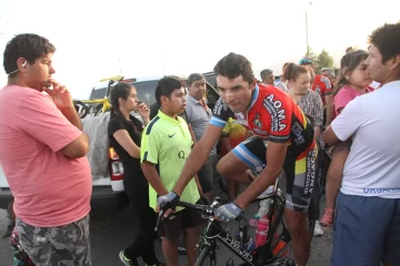 Peñarol lo dio vuelta en una ráfaga y sacó ventaja frente a Independiente de Chivilcoy Peñarol lo dio vuelta en una ráfaga y sacó ventaja frente a Independiente de Chivilcoy