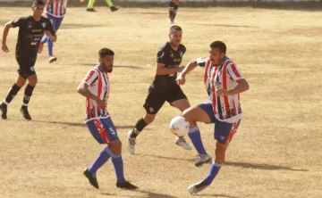 Mediodía ideal para Peñarol: le ganó 3 a 0 a Liniers Mediodía ideal para Peñarol: le ganó 3 a 0 a Liniers