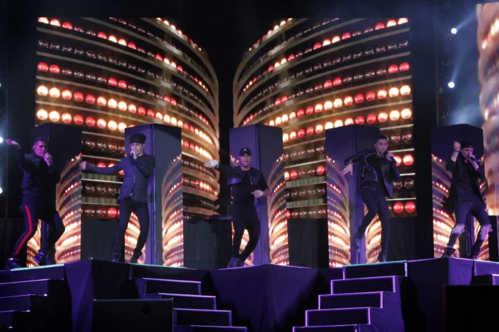 Emoción y locura por CNCO: la multitud explotó con cada canción