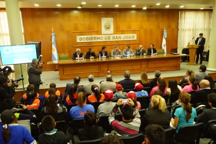 Presentaron la serie Argentina-Colombia por Copa Davis