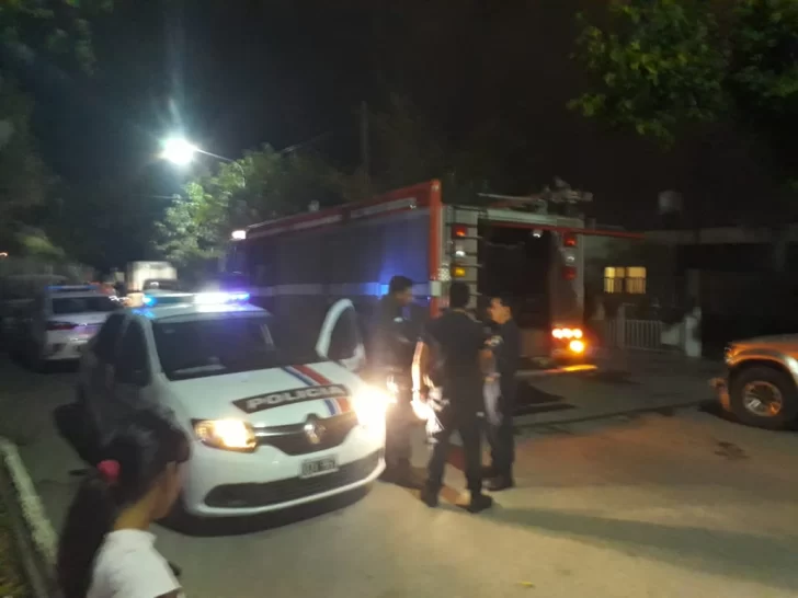 Una falla en un ventilador terminó prendiendo fuego una habitación de una casa Una falla en un ventilador terminó prendiendo fuego una habitación de una casa