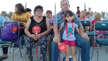 La familia de Chimbas que sigue al Carrusel desde hace años La familia de Chimbas que sigue al Carrusel desde hace años