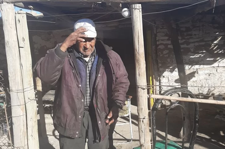 Le robaron $45.000 a un jubilado de 91 años: iba a utilizar el dinero para atender su salud