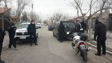 Lo detuvieron tras romper una ventana y robar dos televisores Lo detuvieron tras romper una ventana y robar dos televisores