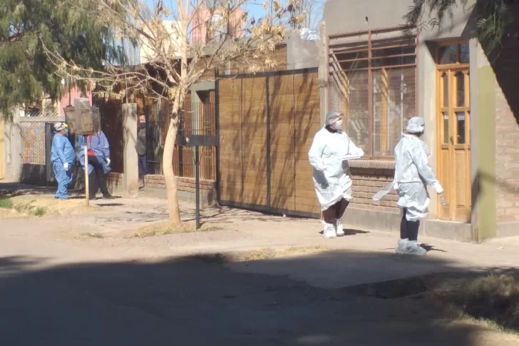 Susto entre vecinos de un barrio de Barreal por un simulacro de bloqueo por coronavirus