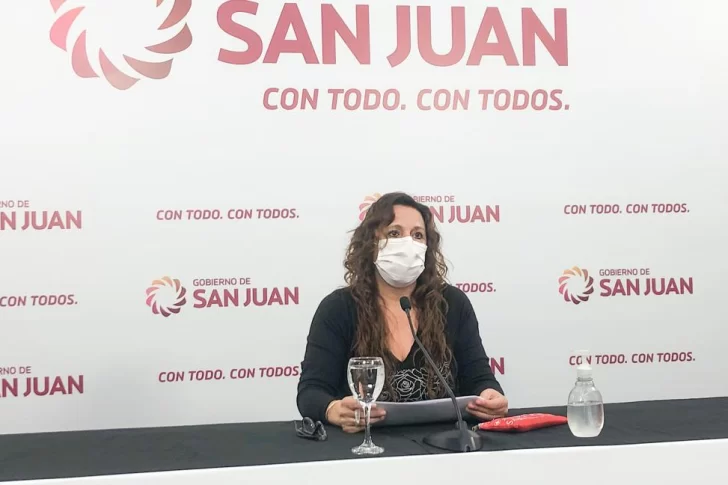 Mónica Jofré: “Tenemos que vacunar 250 mil personas en el plazo de dos meses”