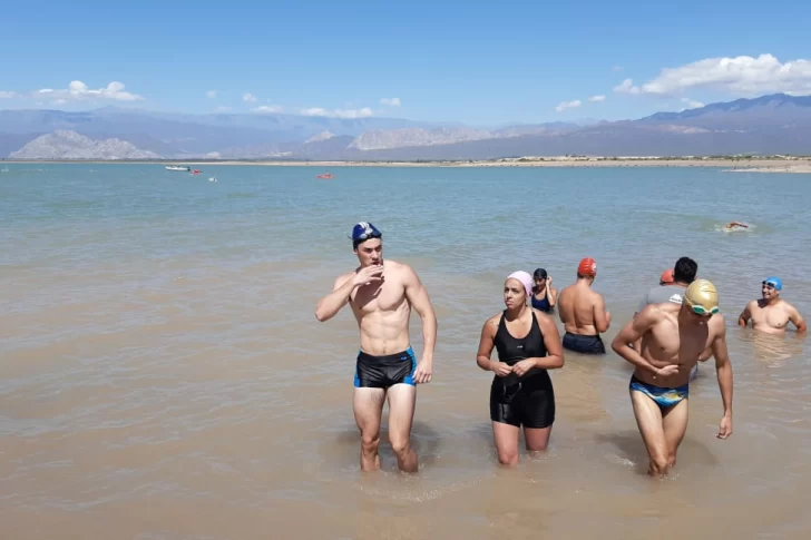 Los guardavidas rinden en el Dique de Ullum en la previa de la temporada de verano