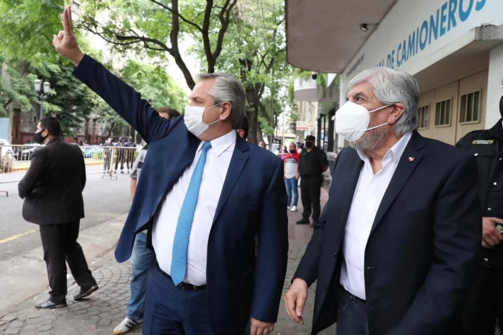 Fernández habló de “responsabilidad histórica” del PJ para defender a trabajadores