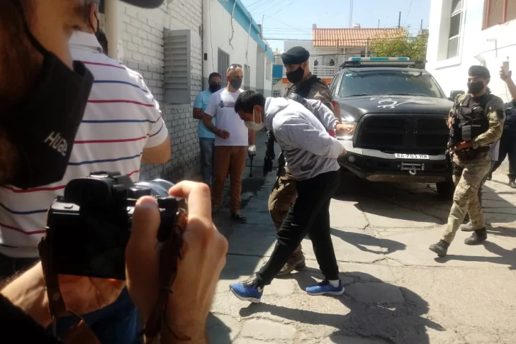 Robo del edificio Derby: los dos detenidos ya están en San Juan y buscan a dos prófugos