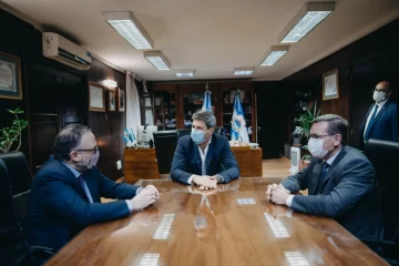 Uñac y Kulfas firmaron un convenio para la creación de mil nuevos empleos en San Juan Uñac y Kulfas firmaron un convenio para la creación de mil nuevos empleos en San Juan