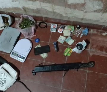 Detuvieron a 3 sujetos y secuestraron desde un arma casera y municiones hasta marihuana