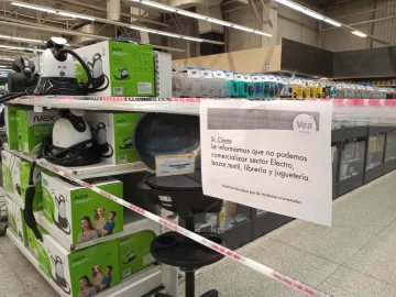 “Lealtad comercial”: cadenas de supermercados no venden productos no esenciales “Lealtad comercial”: cadenas de supermercados no venden productos no esenciales
