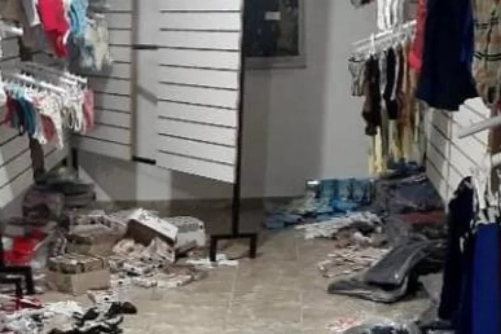 A 15 días de abrir un local de ropa que está a dos cuadras de una comisaría, le robaron cerca de $1,2 millones