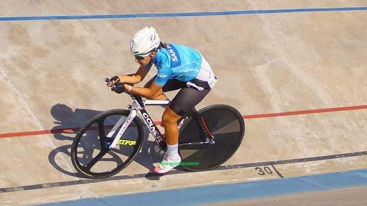 Abril Capdevila y Samara Medrano se colgaron la medalla de bronce en Córdoba Abril Capdevila y Samara Medrano se colgaron la medalla de bronce en Córdoba