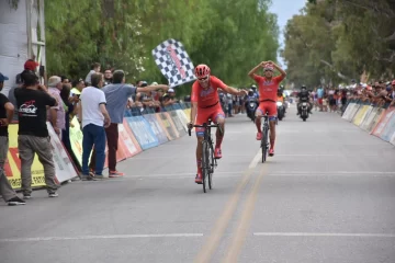 Chimbas Te Quiero hizo el 1-2 en el Circuito Navidad y conquistó la última del año Chimbas Te Quiero hizo el 1-2 en el Circuito Navidad y conquistó la última del año