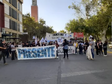El “Nunca más” pisó fuerte en San Juan