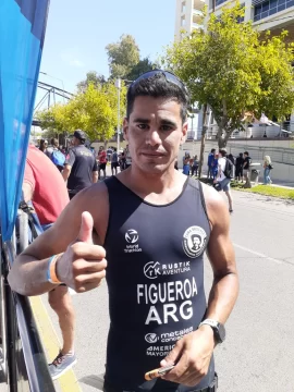 “Hace una semana estaba rengo y hoy me subí al podio de un Ironman” “Hace una semana estaba rengo y hoy me subí al podio de un Ironman”