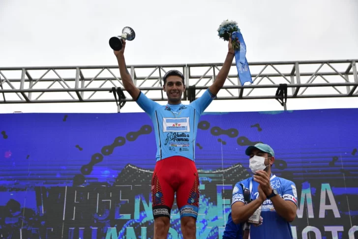 Nicolás Tivani acaricia el título en la Vuelta a Formosa