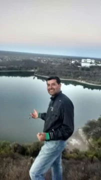 Amor por la profesión: el maestro que cambió su vida para enseñar en Los Bretes Amor por la profesión: el maestro que cambió su vida para enseñar en Los Bretes