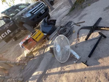 Frustran robo de boqueteros que habían sustraído varios elementos de una casa Frustran robo de boqueteros que habían sustraído varios elementos de una casa