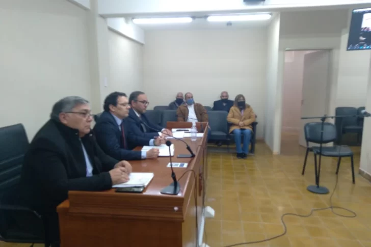 Chica “entregada” por su madre: piden declarar culpables a la progenitora y a los tres supuestos abusadores