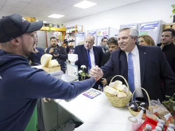 Buscarán alinear los precios con los salarios por 60 días