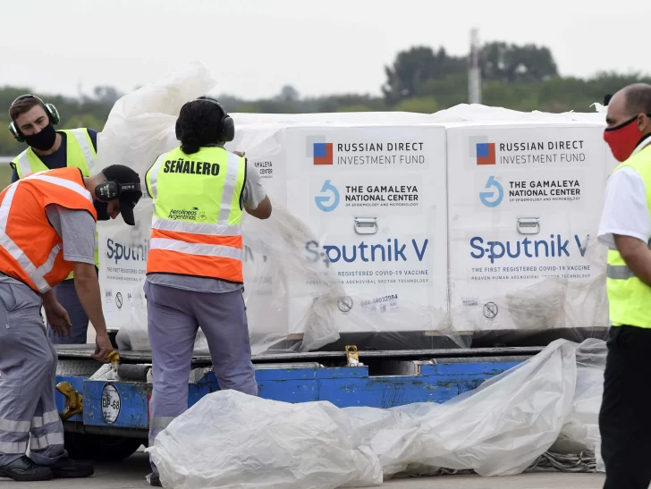 Llegaron otras 220 mil vacunas