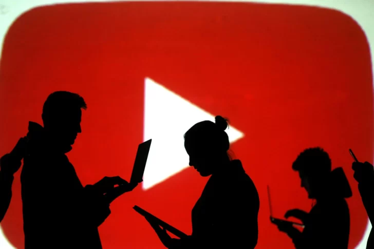YouTube eliminó más de un millón de videos “peligrosos” sobre Covid-19