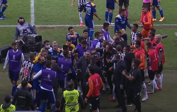 Boca recibirá duros castigos por el escándalo en Brasil Boca recibirá duros castigos por el escándalo en Brasil