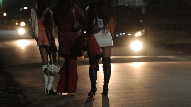 Un hombre denunció que un trabajador sexual le robó $10 mil al momento de pagarle Un hombre denunció que un trabajador sexual le robó $10 mil al momento de pagarle