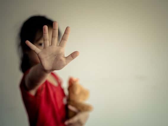 Lo condenaron por manosear a su hija cuando tenía 6 años: no cumplirá prisión efectiva