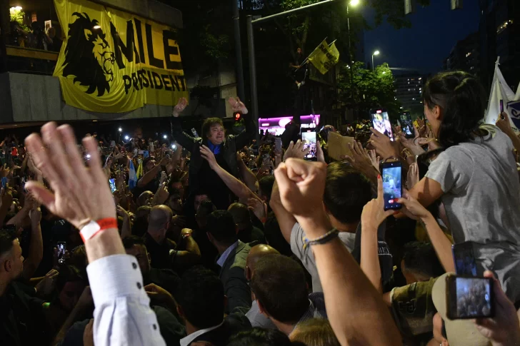 Todas las fichas al voto fernet