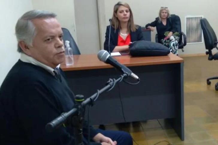 Condenan al director de un colegio por el abuso simple de un alumno