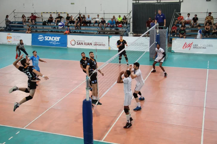 Obras le ganó a UNTReF por 3 a 1 y se arrima a Bolívar en la tabla general