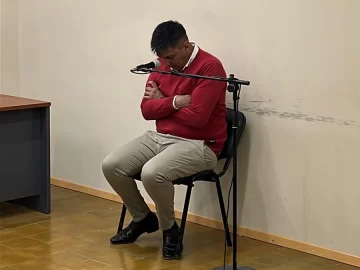 El policía que dejó salir a un preso a cambio de un asado zafa de la cárcel pero lo inhabilitan 3 años El policía que dejó salir a un preso a cambio de un asado zafa de la cárcel pero lo inhabilitan 3 años