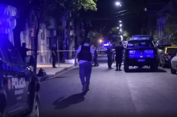 Sicarios ingresaron a un hospital a rescatar o rematar a un preso y mataron a un policía e hirieron a una enfermera Sicarios ingresaron a un hospital a rescatar o rematar a un preso y mataron a un policía e hirieron a una enfermera
