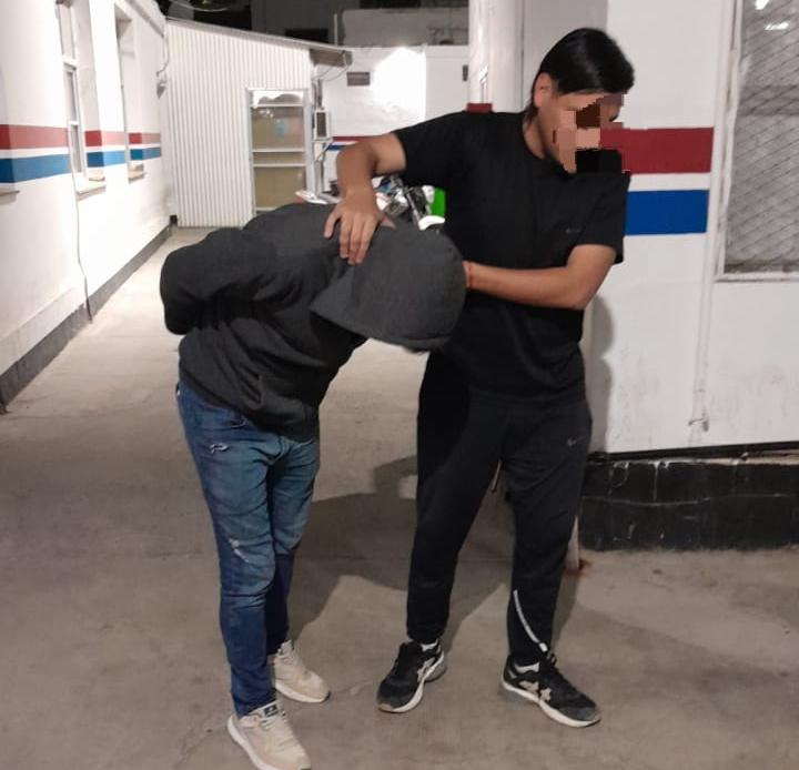 Cae un sujeto con salidas transitorias del Penal que asaltaba a kiosqueros de Santa Lucía