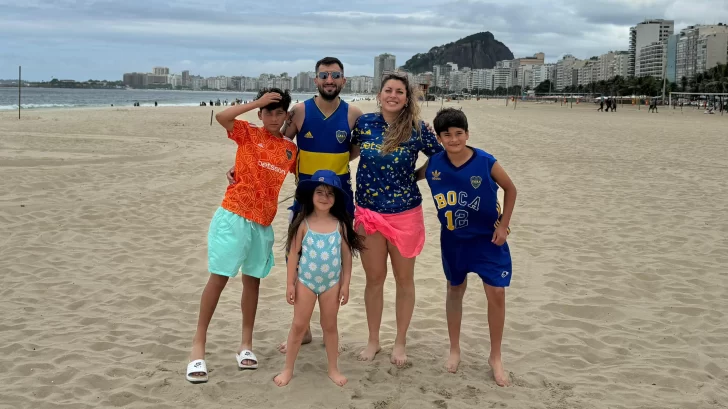 Una pluma de cábala, una promesa, ahorros y un viaje soñado en familia para ver Boca Una pluma de cábala, una promesa, ahorros y un viaje soñado en familia para ver Boca