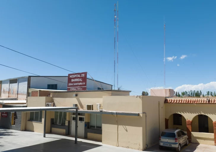 Glencore Pachón realizó obras de infraestructura eléctrica en el Hospital de Barreal Glencore Pachón realizó obras de infraestructura eléctrica en el Hospital de Barreal