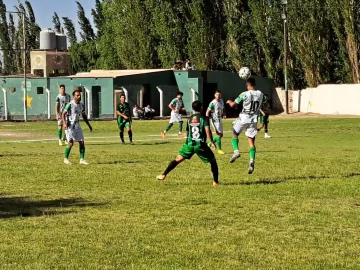 Otra protesta en el Regional: Árbol Verde de Jáchal reclamó los puntos ante San Martín de Rodeo
