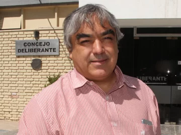 Una mujer reemplazó a una edil, pero deberá dejarle la banca a un hombre Una mujer reemplazó a una edil, pero deberá dejarle la banca a un hombre