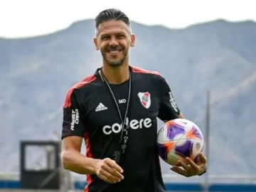 Un mercado austero con tres lugares clave Un mercado austero con tres lugares clave