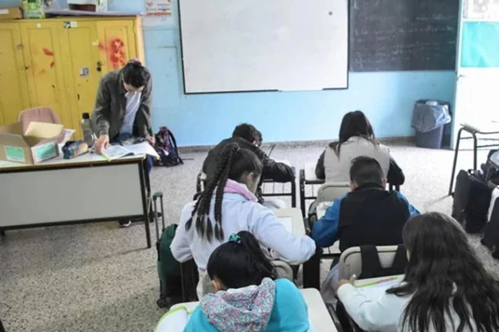 ¿Hay clases en San Juan luego de conocerse el alerta por viento Zonda?